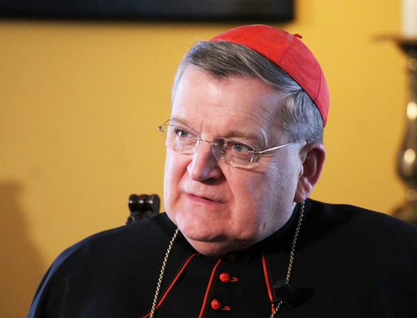 Kardinal Burke: Kirkens Tradition er den øverste autoritet